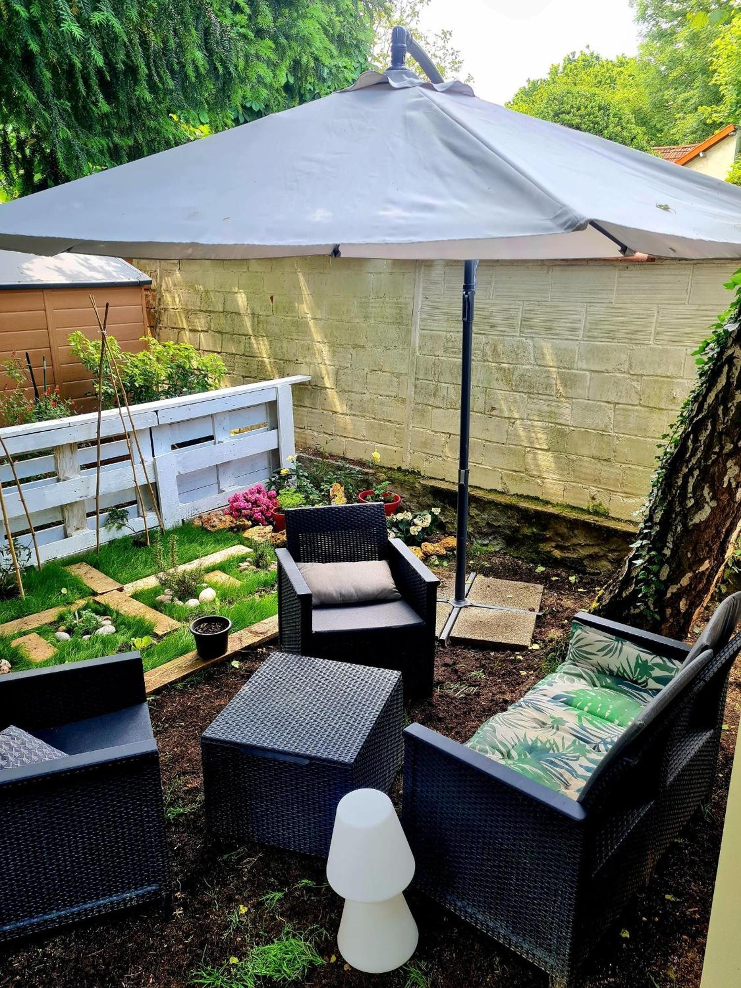 Appartement, Atelier D'Artiste Chelles  Exteriér fotografie